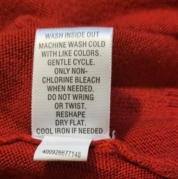 Lady In Red - Picture 7 of 7